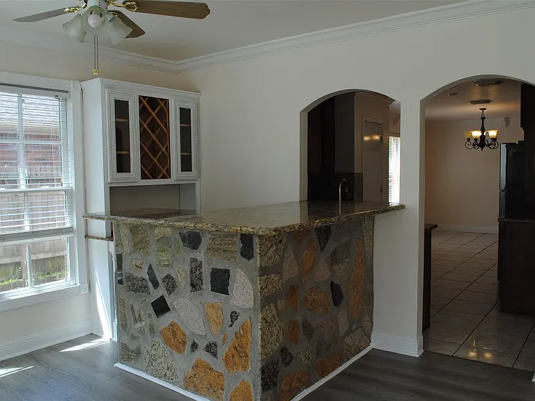 3910 Starbridge Pointe Ln — Photo 17