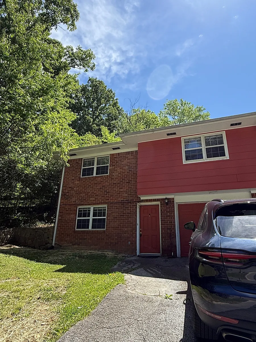 Photo 1 of 22 - 5718 Wilder Rd #B - Hixson, TN Primary Photo - 5718 Wilder Rd #B