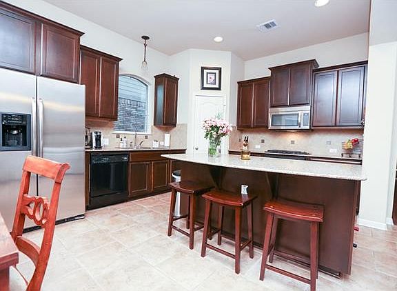 4th image of 12001 Cherisse Dr