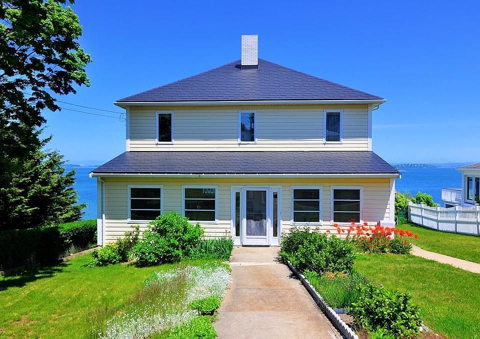 1st image of 125 Sea Ave
