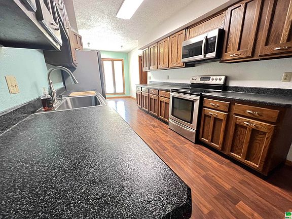 5th image of 1552 Fair Meadow Ln
