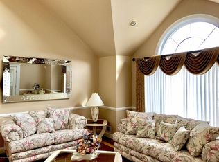 14 Melissa Ln, Howell, NJ 07731
