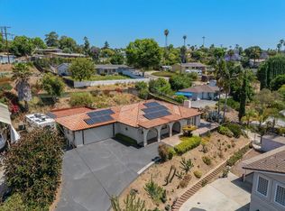 244 Avalon Dr, Vista, CA 92084
