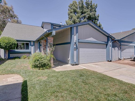 2nd image of 585 Mount Dell Dr