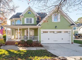 102 Magnolia Bloom Ct, Cary, NC 27519