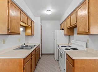 Wisteria Way, Fort Madison, IA 52627