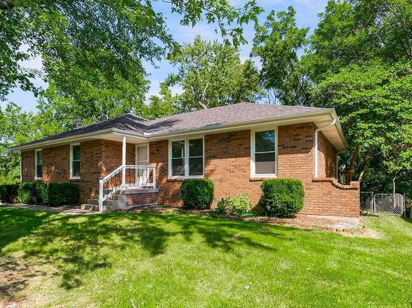 7500 E 126th St, Grandview, MO 64030