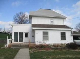 627 Orchard Ave, Chariton, IA 50049