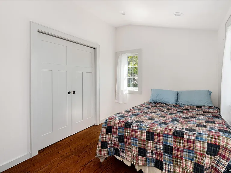 53 Cove Rd — Photo 20