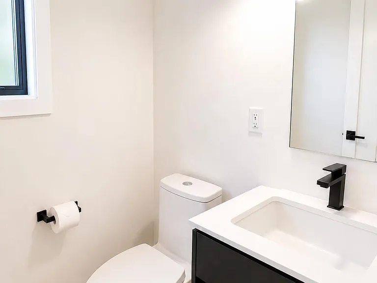124 Nelson Ave — Photo 25