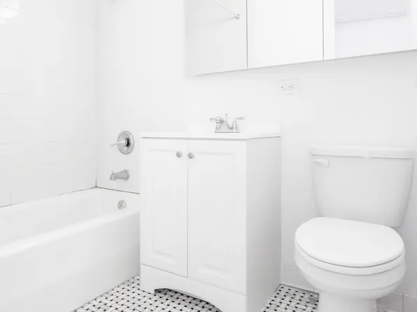 2600 Netherland Avenue image 4 of 4