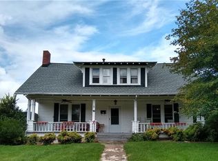 19 Mears Ave, Canton, NC 28716