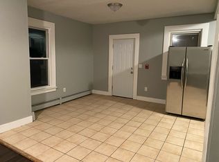669 E Main St #2W, Waterbury, CT 06702
