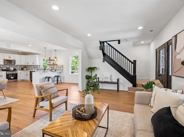 2912 Sylvan Ave, Baltimore, MD 21214