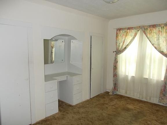 3rd image of 505 W South Second