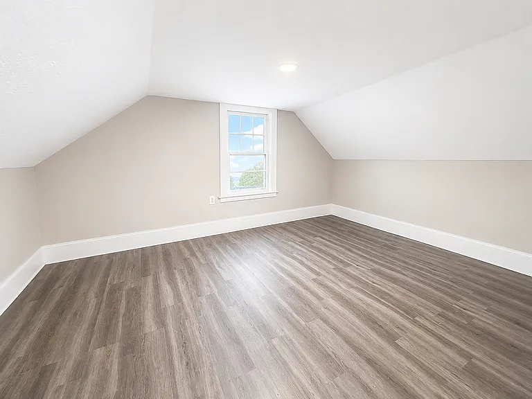 346 Boston Rd #A — Photo 6