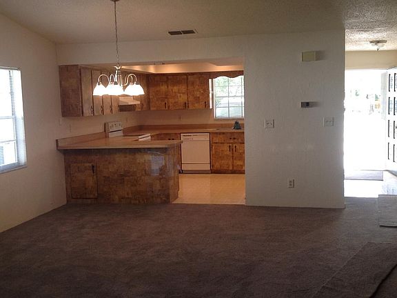 2nd image of 14 Woodlands Blvd