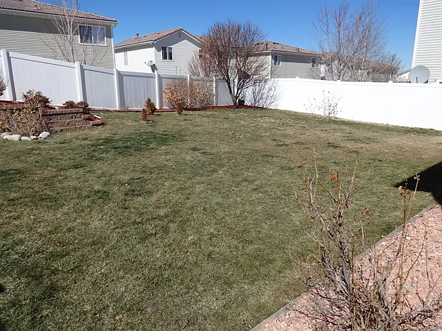 4807 N Halifax St — Photo 11