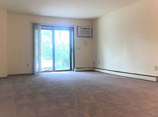2417 Chalet Gardens Ct #14657576, Madison, WI 53711