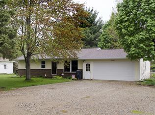 12043 Sprinkle Rd, Vicksburg, MI 49097