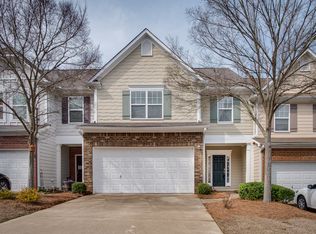 425 Mountain View Ln, Woodstock, GA 30188