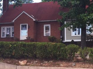 1026 Springfield St, Agawam, MA 01030