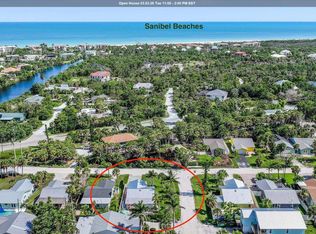 1657 Atlanta Plaza Dr, Sanibel, FL 33957