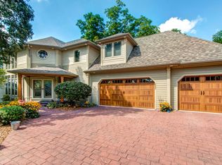 N3303 Hawthorn Rd, Lake Geneva, WI 53147