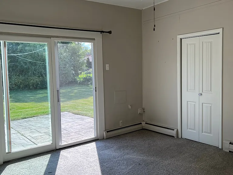 1277 Elmore St — Photo 14