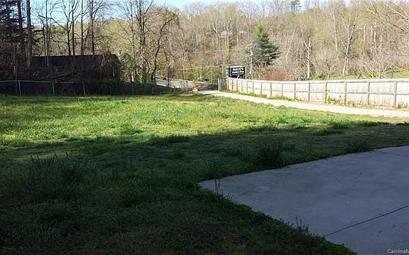 3rd image of 2235 Highway 64