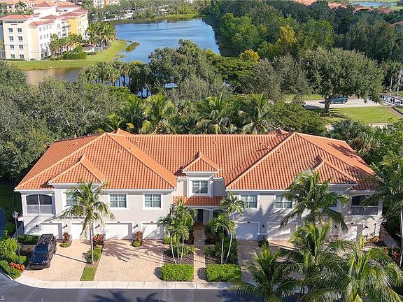 2nd image of 23421 Alamanda DR #101