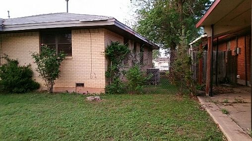 2nd image of 1309 NW Carroll Dr