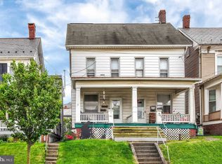 122 E Broadway, Red Lion, PA 17356