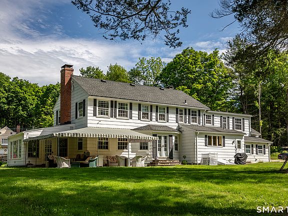 4th image of 82 Nova Scotia Hill Road