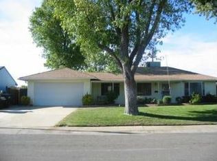 6321 San Martin St, North Highlands, CA 95660