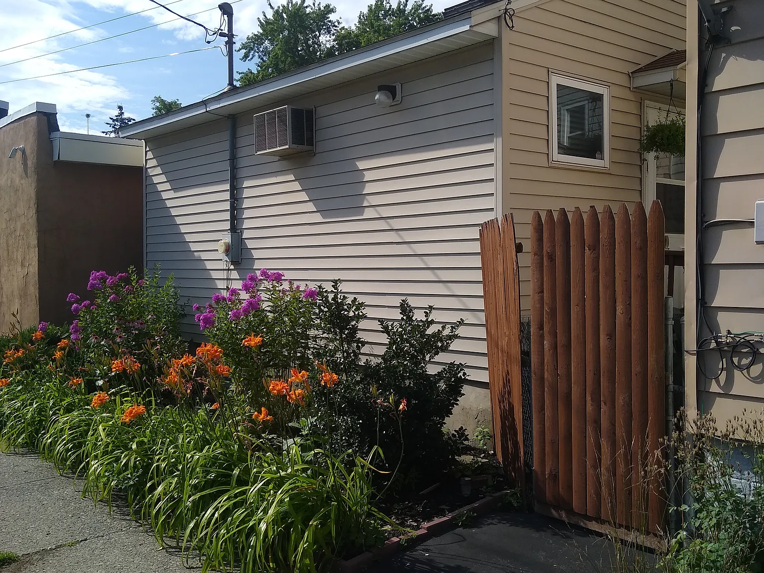 1 bed, 440 sqft, $947 — Photo 3