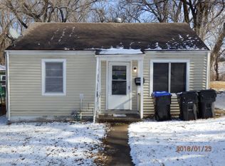 1232 SE Locust St, Topeka, KS 66607