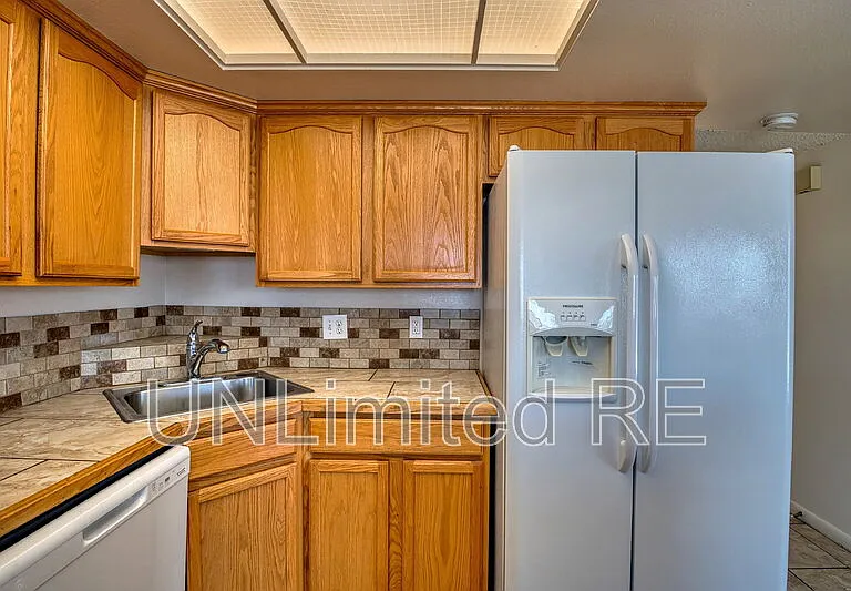 2982 Winterhaven Dr — Photo 31