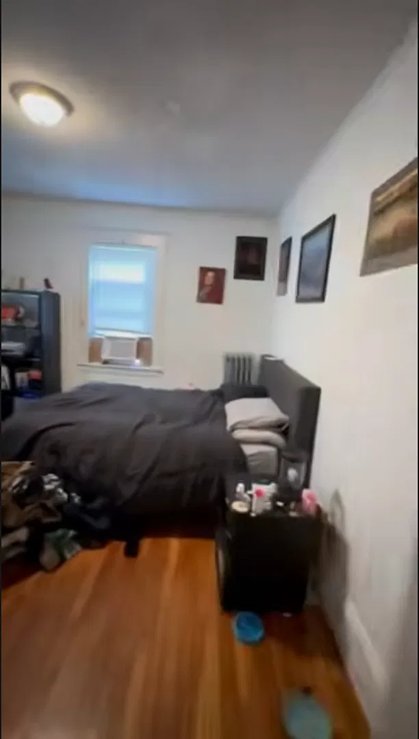 3 bed, 999 sqft, $3,000 — Photo 4