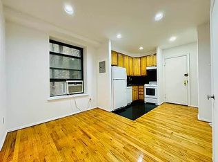 172 E 7th St APT 1A, New York, NY 10009