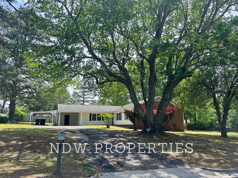2917 Jason Dr — Photo 1