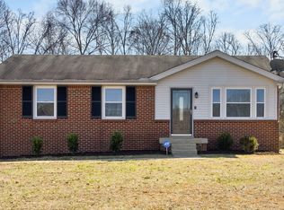 1402 Southside Rd, Southside, TN 37171