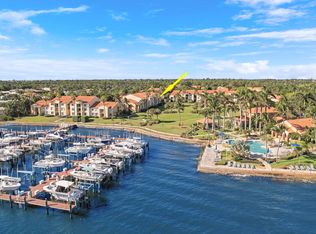 157 Yacht Club Way APT 304, Hypoluxo, FL 33462