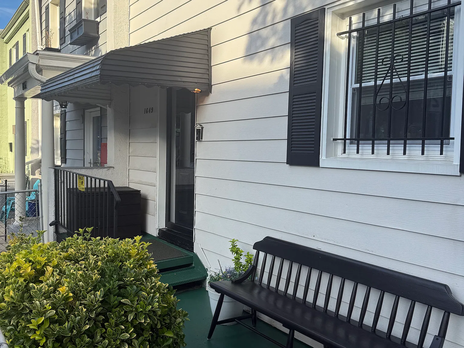 11th Pl NE, Washington — Photo 2