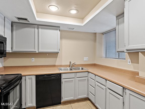 3rd image of 3984 N Corte De Eucalipto
