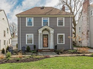 3275 Avalon Rd, Shaker Heights, OH 44120