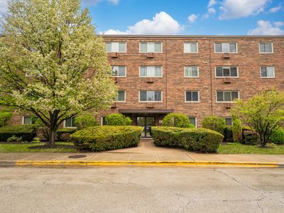 477 Graceland Ave APT 3A, Des Plaines, IL, 60016