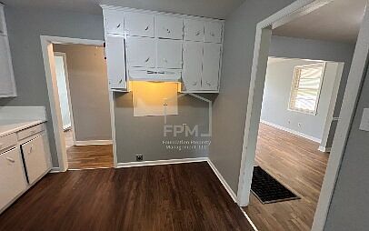 5th image of 1700 Dabbs Ave