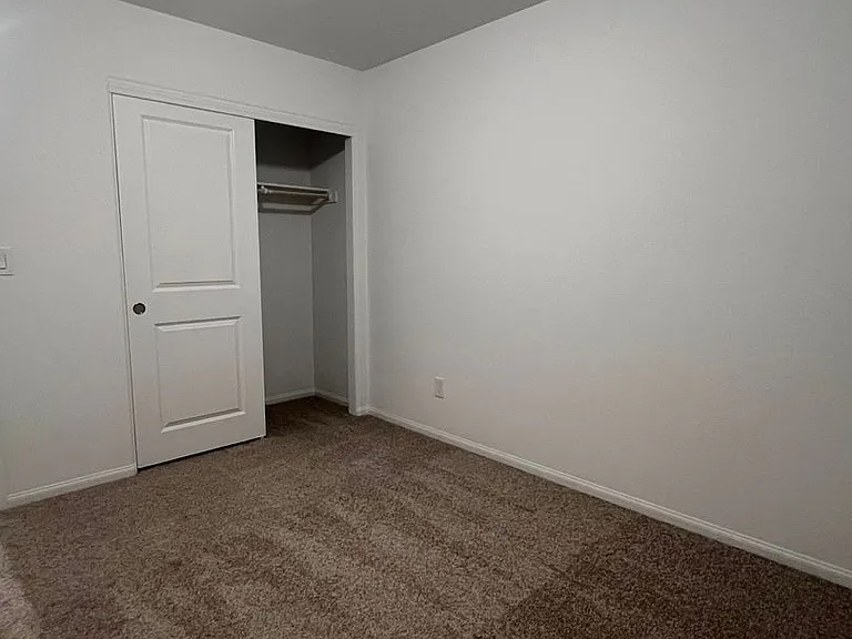 7668 Loftwood Ave — Photo 33