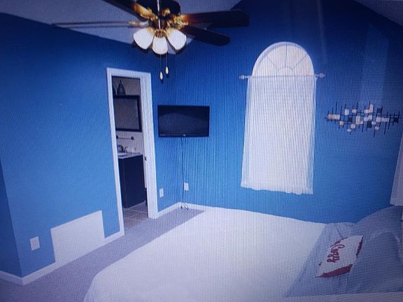 2nd image of 4817 Shallowford Cir #4817